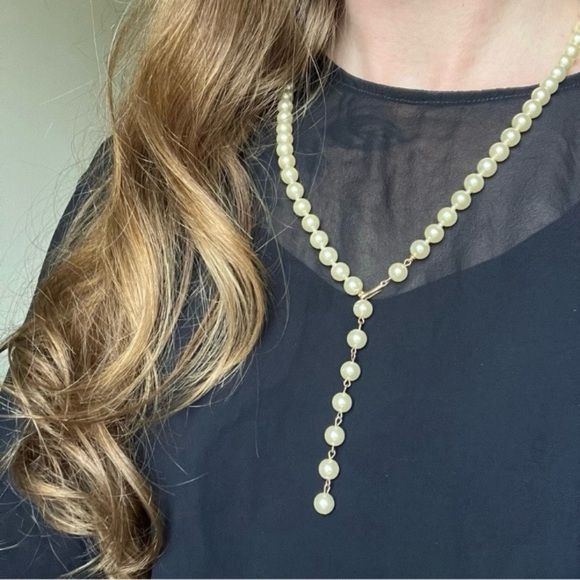 Signed Castlecliff Pearl Necklace Vintage 27” Hook Clasp Classic Feminine Elegan - Picture 1 of 12